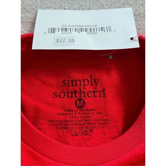 SIMPLY SOUTHERN MEDIUM “MERRY & BRIGHT” Short Sleeve Tshirt - Picture 7 of 7
